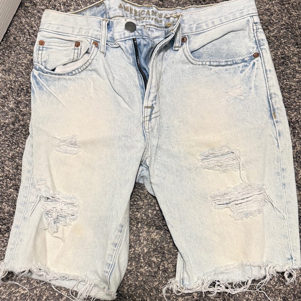 American Eagle Outfitters Men's Light Wash Jeans - Picture 2 of 5